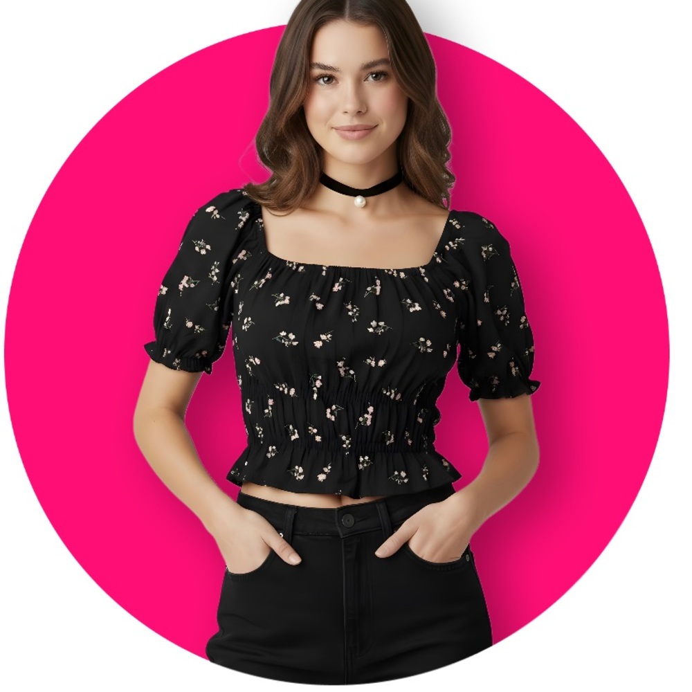 😎 SUMMER SALE! Juniors ABOUND Black Floral Crop Blouse NWT